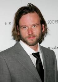 Dallas Roberts