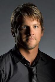 Zachary Knighton